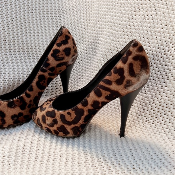 Fendi Ponyhair Peep-toe Pumps - Picture 3 of 7